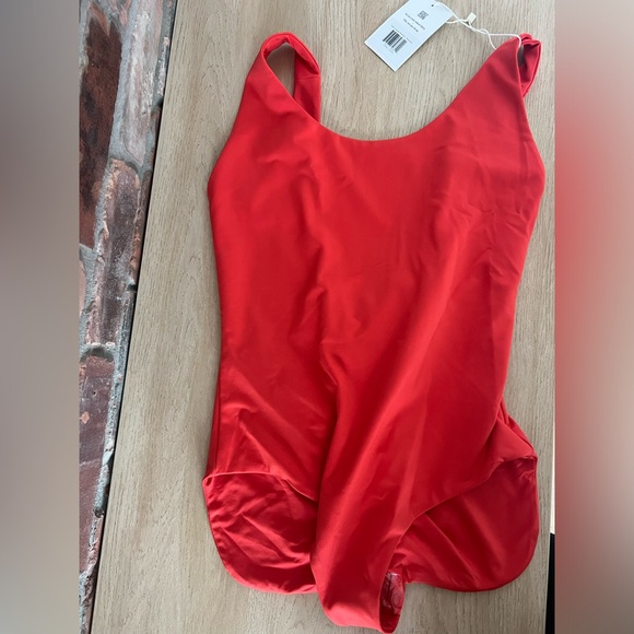 Londre Fuller Coverage Minimalist Swim Suit in Fiesta Red *Brand New with Tags* - Picture 3 of 4